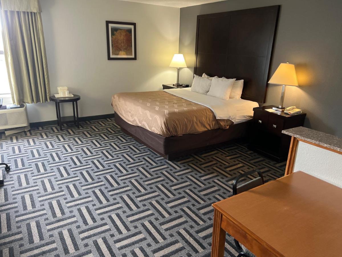 Quality Inn & Suites Rosemount Eksteriør billede