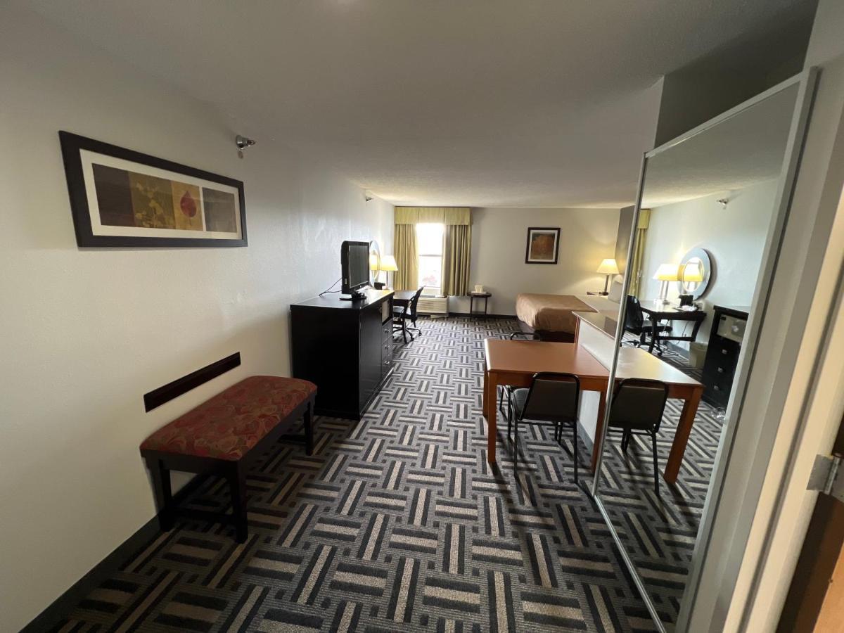 Quality Inn & Suites Rosemount Eksteriør billede